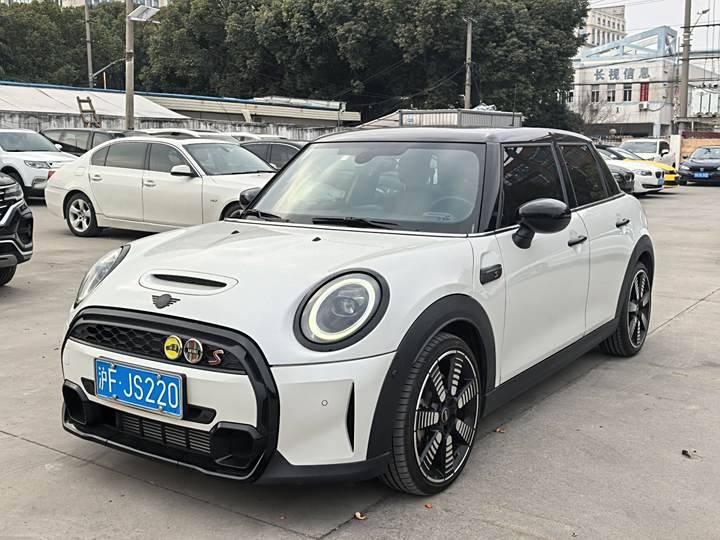 MINI 2023 model facelift 2.0T COOPER S Artist Five-door Edition