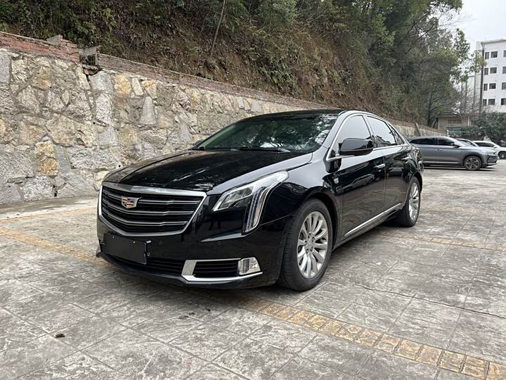 Cadillac XTS 2018 28T Elite Model