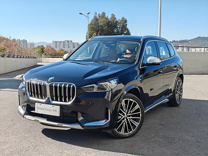 BMW X1 2023 sDrive25Li X design set