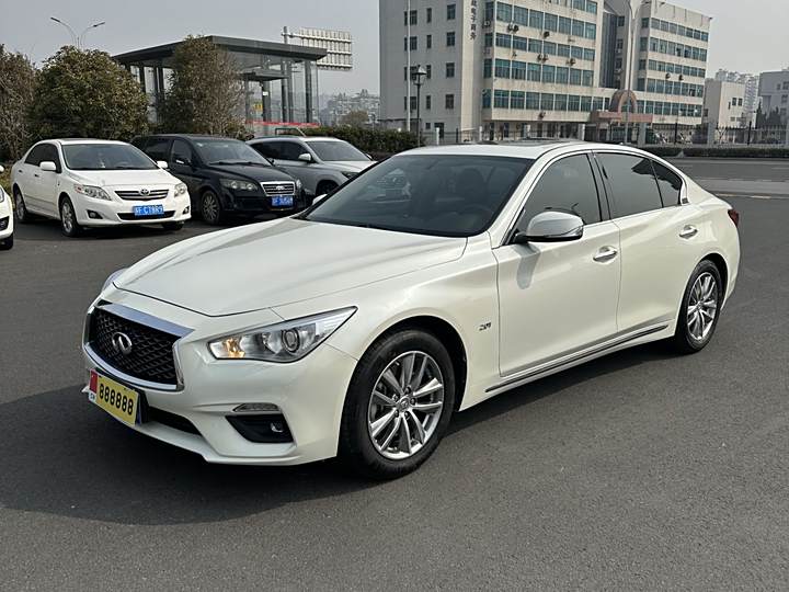 Infiniti Q50L 2021 2.0T Comfort Edition