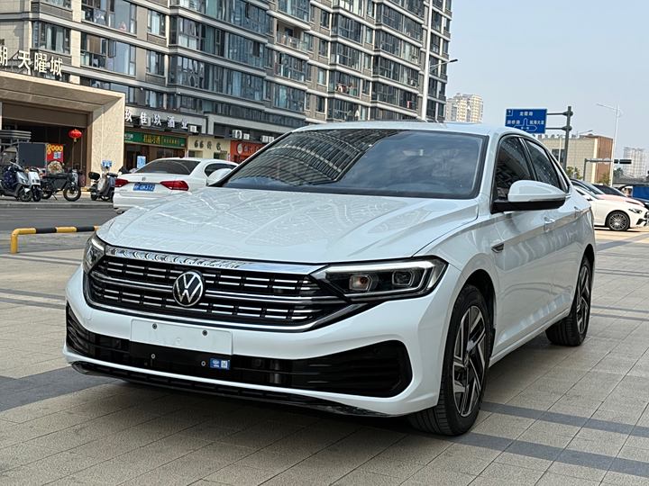 Sagitar 2023 300TSI DSG Superior Edition