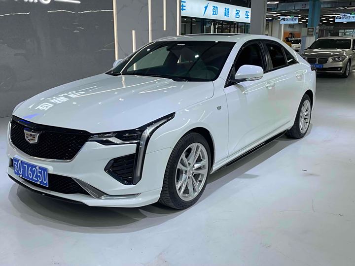 Cadillac CT4 2021 28T Fashion Model