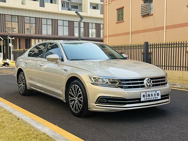 Huiang 2019 380TSI Two-wheel drive business version Guo V