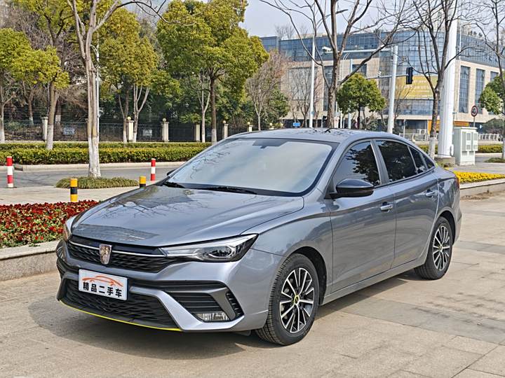 Roewe i5 2021 1.5L CVT Black Gold Edition