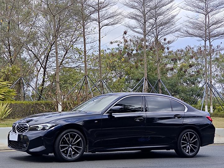 BMW 3 Series 2024 325Li M Sports Set