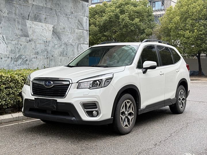 Forester 2021 2.0i Deluxe Edition