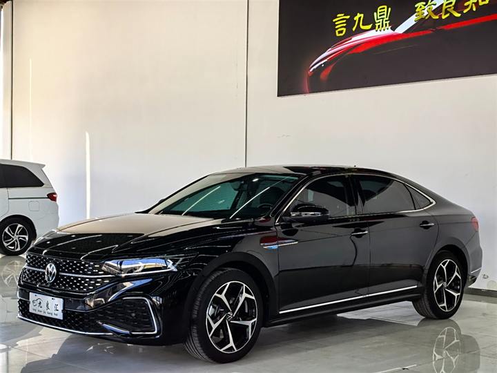 Passat 2023 330TSI Starry Sky Deluxe Edition