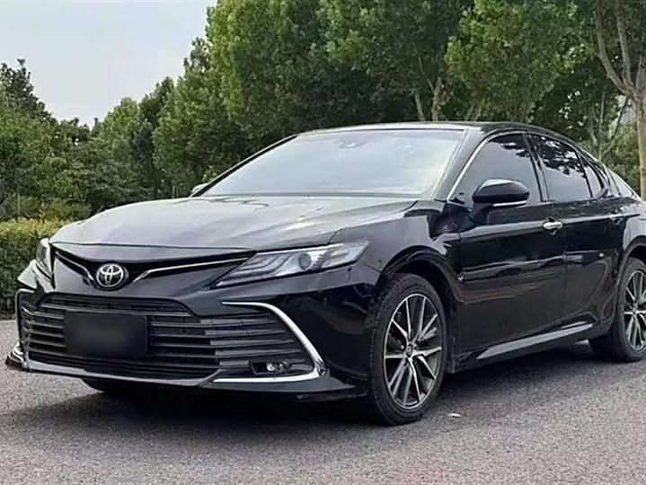 Camry 2021 2.5G Deluxe Edition
