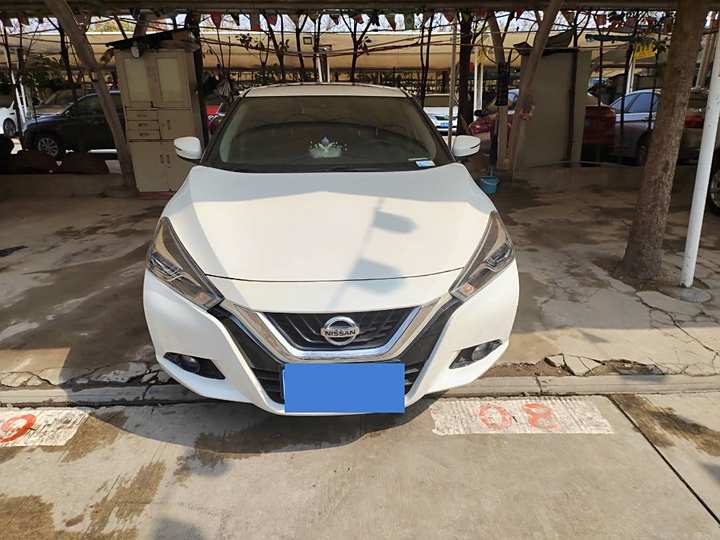 Bluebird 2021 1.6L CVT cool version