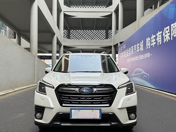 Forester 2022 2.0i AWD Deluxe Edition EyeSight