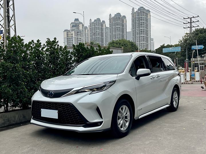Grevia 2023 2.5L Hybrid Comfort Edition