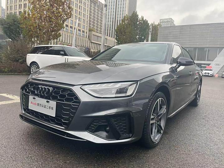 Audi A4L 2022 40 TFSI luxury sensitive type