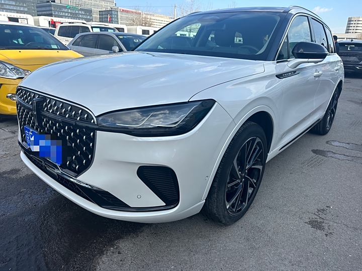 Adventurer 2023 2.0T four-wheel drive version