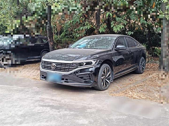 Passat 2022 330TSI Deluxe Edition