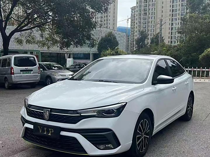 Roewe i5 2021 1.5L CVT Platinum Edition
