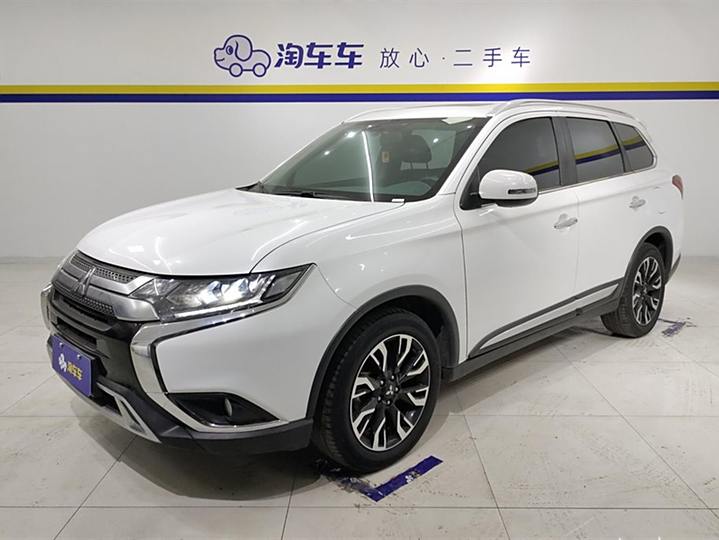 Outlander 2020 2.4L four-wheel drive version 5-seater