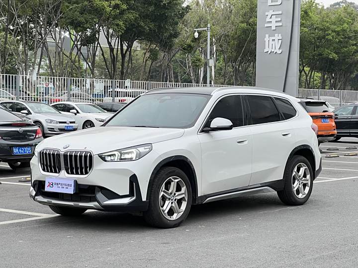 BMW X1 2023 sDrive20Li X design set