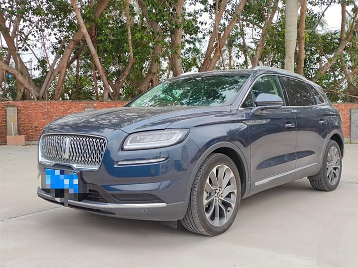 Navigator 2021 2.0T four-wheel drive exclusive version