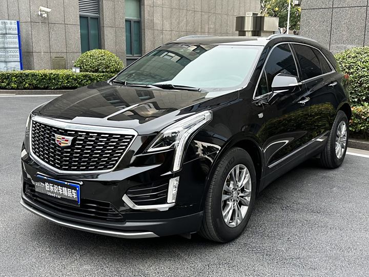 Cadillac XT5 2021 28T luxury model