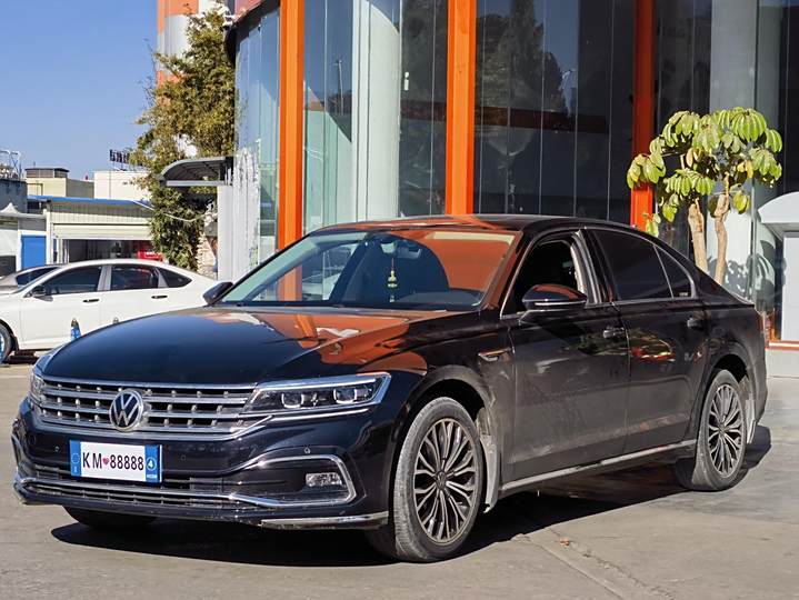 Phuang 2021 380TSI Deluxe Edition
