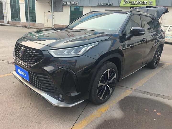 Crown Land 2022 2.5L HEV four-wheel drive flagship version