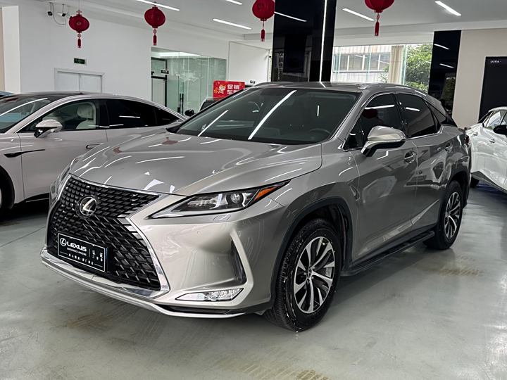 Lexus RX 2020 model facelift 300 two-wheel drive elite version