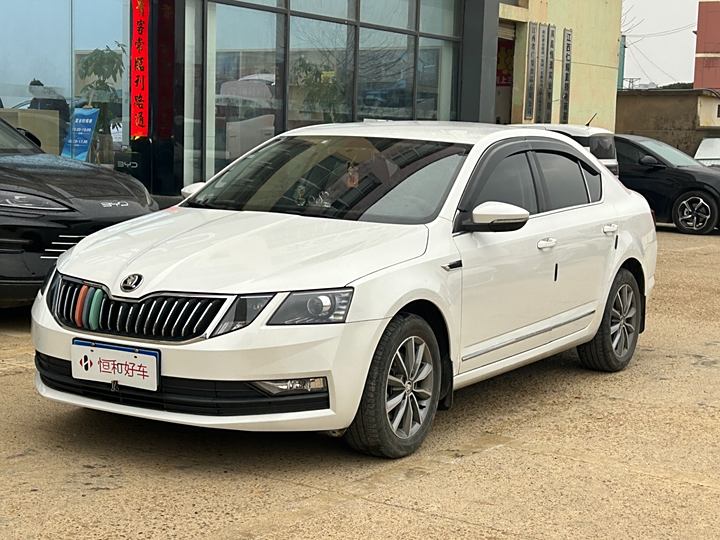 Octavia 2018 TSI230 DSG Comfort Edition