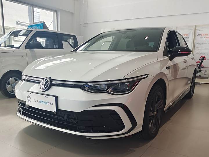 Golf 2023 model 280TSI DSG R-Line