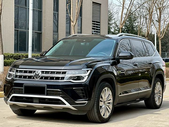 Touran 2023 model facelift 380TSI four-wheel drive honors flagship version