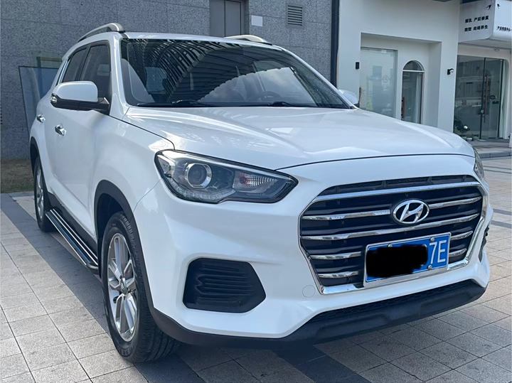 Beijing Hyundai ix35 2020 model 2.0L automatic two-wheel drive smart and brave version
