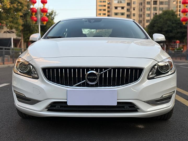 Volvo S60 2019 S60L Face-up T5 Zhijin Advanced Edition