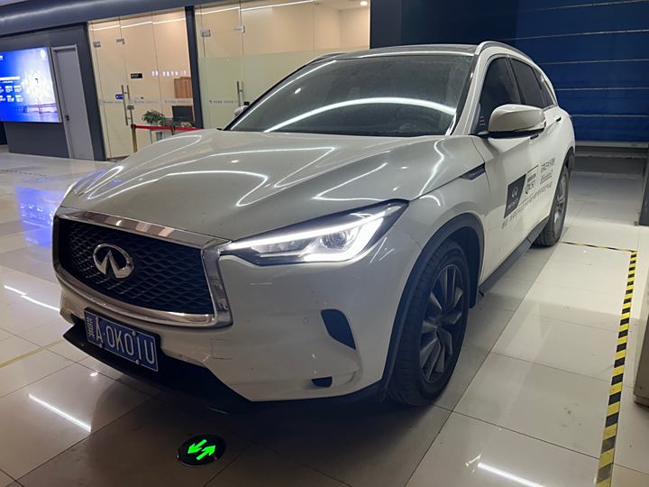 Infiniti QX50 2022 2.0T four-wheel drive elite version