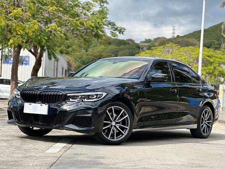 BMW 3 Series 2022 325Li M Sports Set