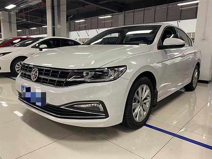 Bora 2021 1.5L Automatic Fashion Smart Edition