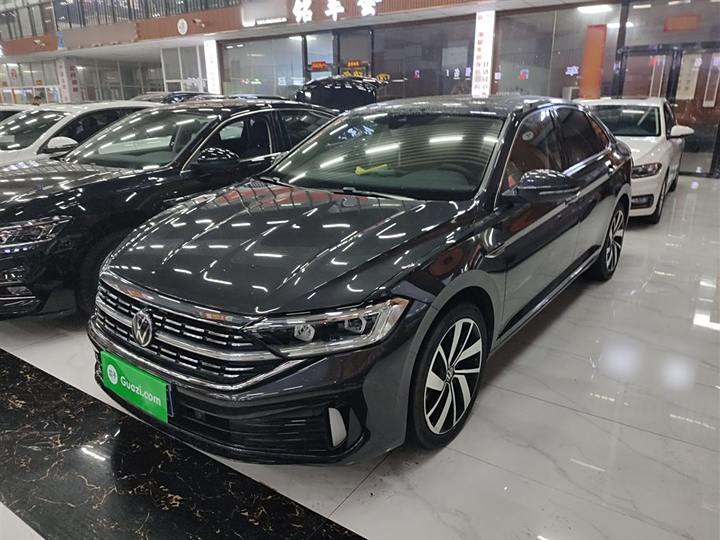 Sagitar 2023 300TSI DSG Excellent Edition