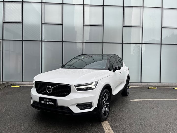 Volvo XC40 2020 T4 Four-wheel drive Zhiyuan Sports Edition