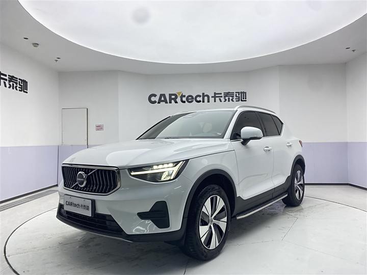 Volvo XC40 2023 B3 Zhiyuan Deluxe Edition