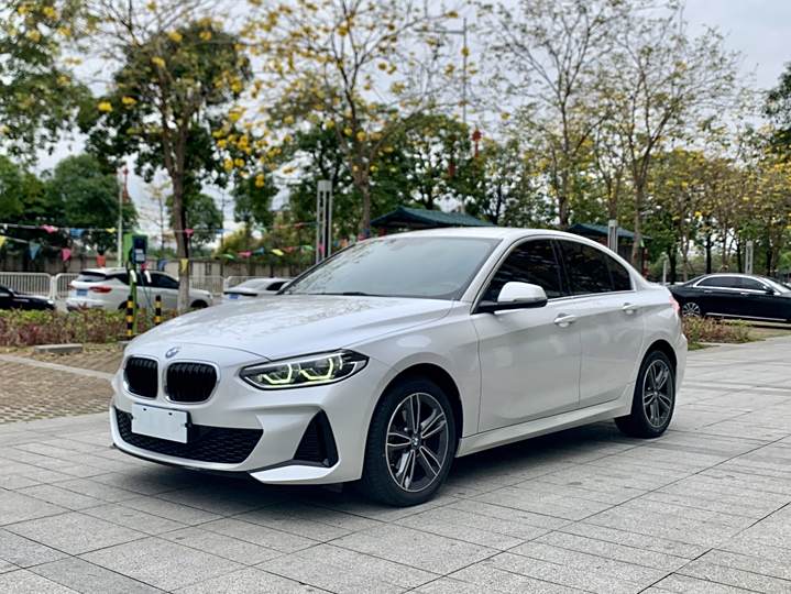 BMW 1 Series 2022 120i M Sports Edition