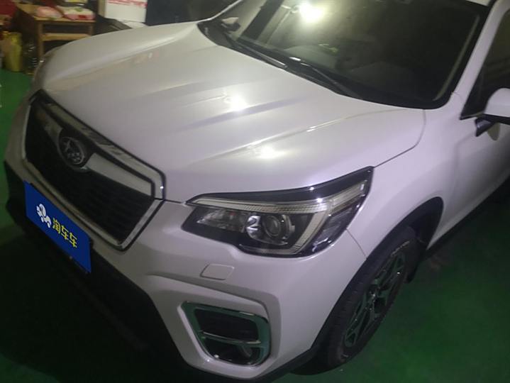 Forester 2021 2.0i Deluxe Edition EyeSight
