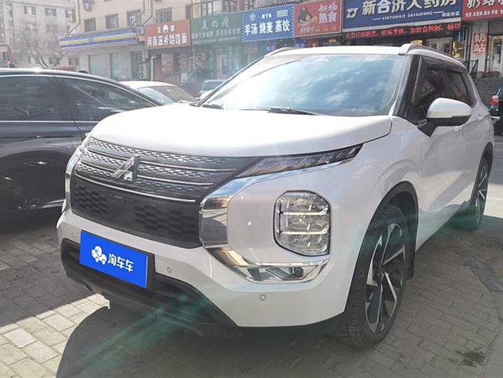 Outlander 2023 1.5T CVT Two-wheel drive exclusive version 5 seats
