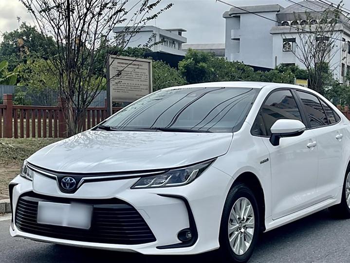 Corolla 2022 Dual Engine 1.8L E-CVT Pioneer Edition