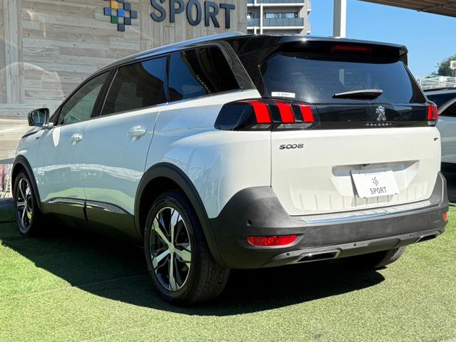 PEUGEOT 5008 GT BLUE HDI