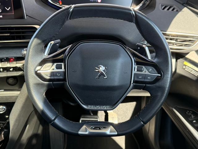 PEUGEOT 5008 GT BLUE HDI