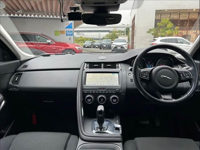 JAGUAR E-PACE BASE GRADE 180PS