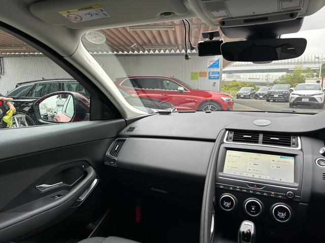 JAGUAR E-PACE BASE GRADE 180PS