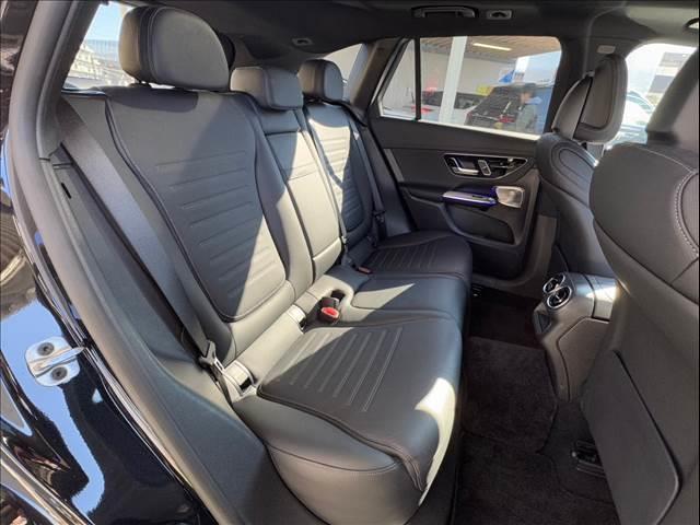 MERCEDES BENZ GLC-CLASS GLC220D 4MATIC AMG LINE PACKAGE