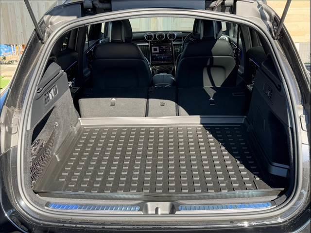 MERCEDES BENZ GLC-CLASS GLC220D 4MATIC AMG LINE PACKAGE