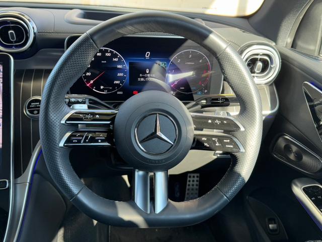 MERCEDES BENZ GLC-CLASS GLC220D 4MATIC AMG LINE PACKAGE