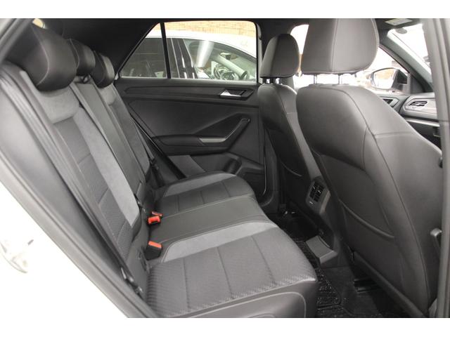 VOLKSWAGEN T-ROC TDI R LINE