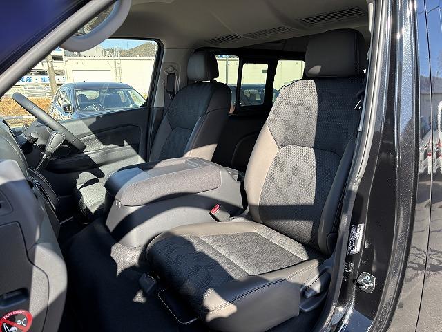 NISSAN CARAVAN LONG GRAND PREMIUM GX